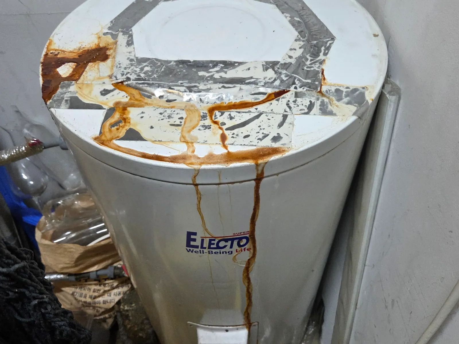 성북구 장위동 공용배관 누수 증상 범위 확인 참고 사진