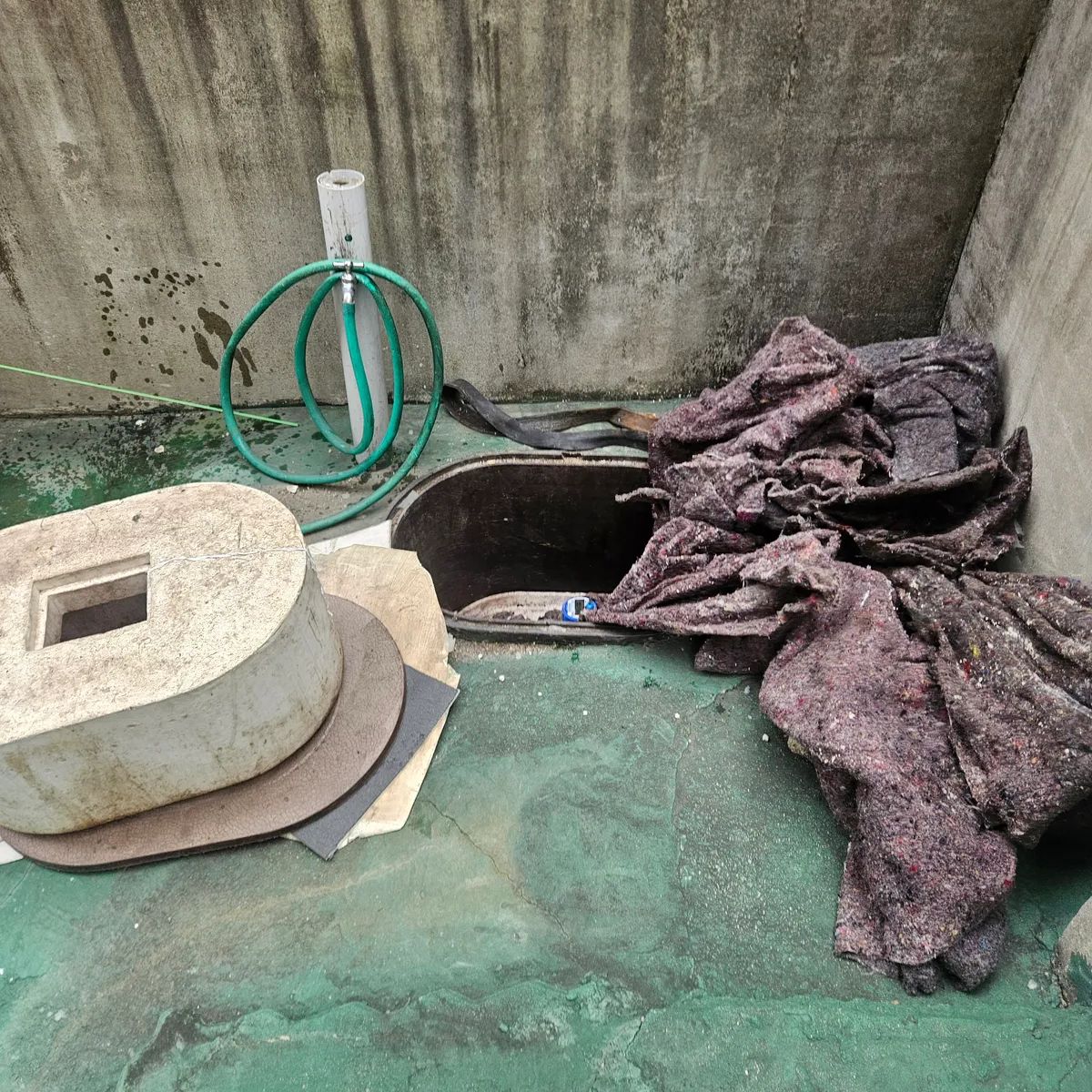 송파구 가락동 창틀 누수 증상 범위 확인 참고 사진